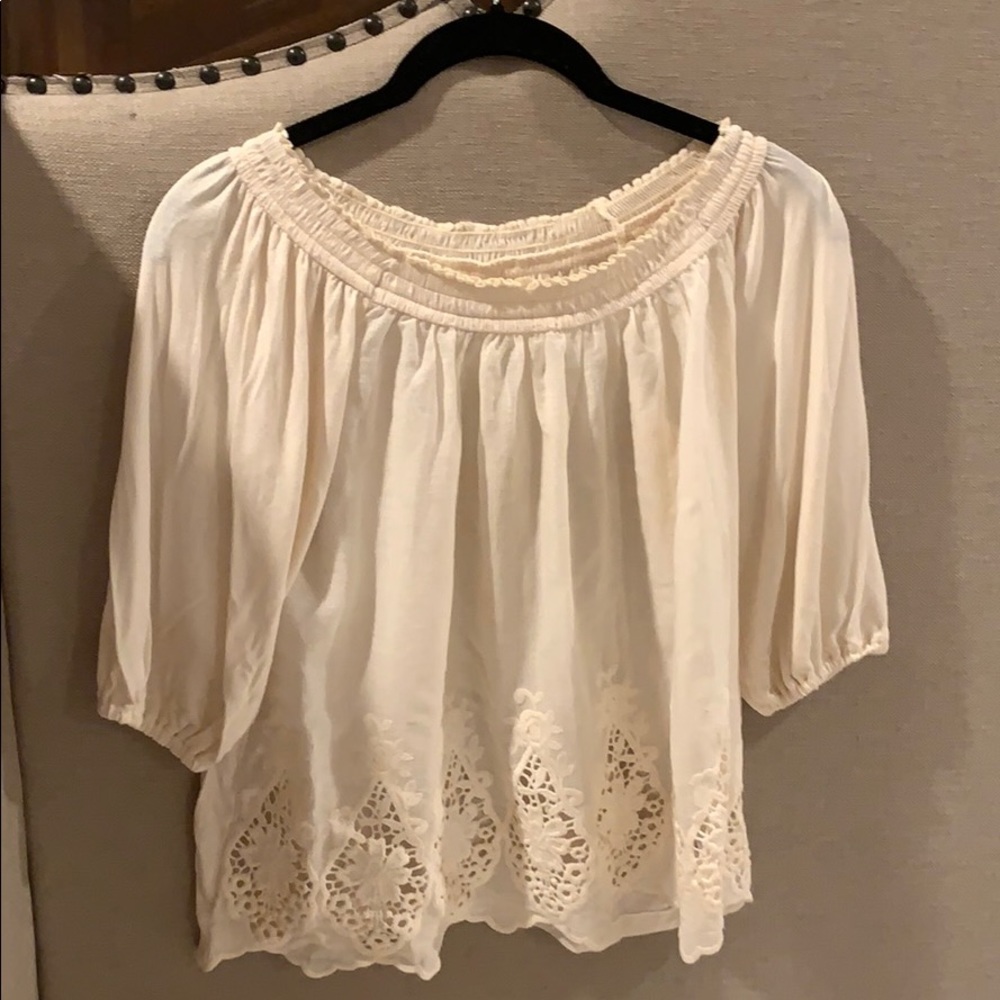 Hollister Off the shoulder top size small embroidered